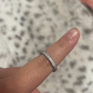 Pandora ring